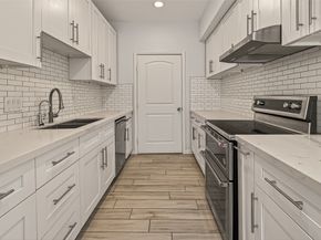 12625 Memorial Drive 94, Houston TX 77024