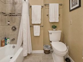 12625 Memorial Drive 94, Houston TX 77024