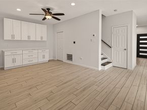 12625 Memorial Drive 94, Houston TX 77024