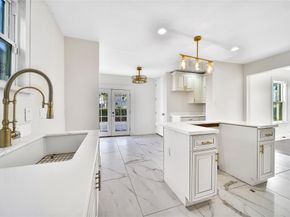 2405 Arbor Street, Houston TX 77004