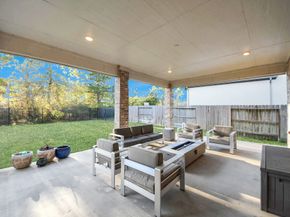 27975 Presley Park Drive, Spring TX 77386