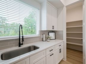 5703H Balbo Street, Houston TX 77091