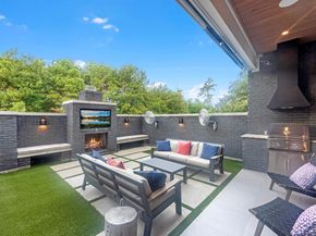 6404 Haskell Street, Houston TX 77007