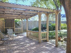 2015 Pecan Trail Drive, Richmond TX 77406