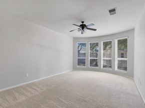 13607 Breakwater Path Loop, Houston TX 77044