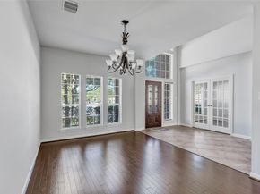 13607 Breakwater Path Loop, Houston TX 77044