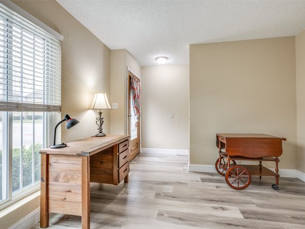 11002 Hammerly Boulevard 118, Houston TX 77043