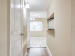 11002 Hammerly Boulevard 118, Houston TX 77043