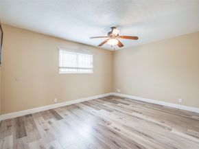 11002 Hammerly Boulevard 118, Houston TX 77043