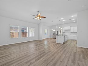 15059 Meadow Glen N, Conroe TX 77306