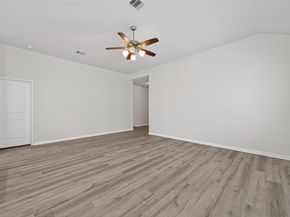 15059 Meadow Glen N, Conroe TX 77306