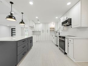 10019 Braes Forest Drive, Houston TX 77071