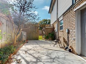 14715 Woodward Gardens Drive, Houston TX 77082