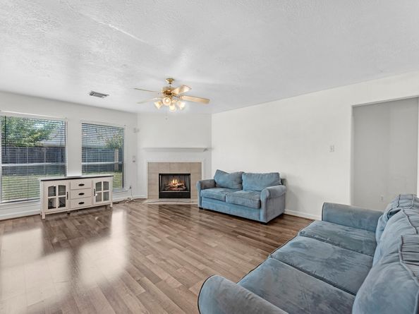 5614 Gaffney Lane, Houston TX 77084