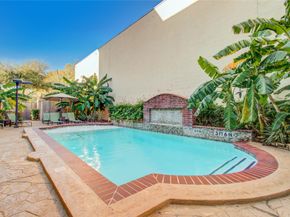 2323 Polk Street 205, Houston TX 77003