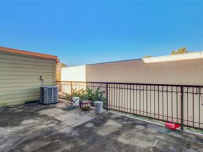 2323 Polk Street 205, Houston TX 77003