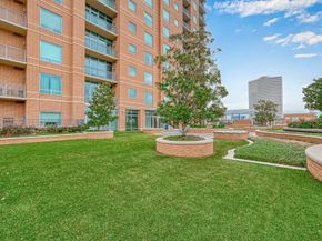 2207 Bancroft Street 1202, Houston TX 77027