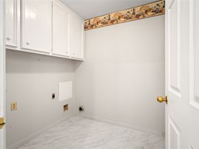 16106 Ridge Park Drive, Houston TX 77095