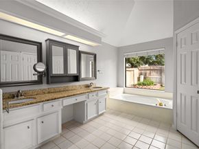 16106 Ridge Park Drive, Houston TX 77095