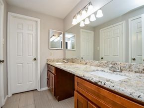 2255 Braeswood Park Drive 168, Houston TX 77030