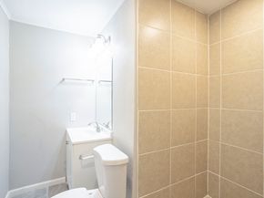 6702 Leedale Street, Houston TX 77016