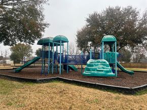 10322 Clarktower Lane, Sugar Land TX 77498