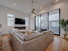 2414 Canal Street A, Houston TX 77003