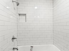 2501 Marilee Lane 4, Houston TX 77057