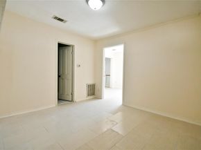 1414 Campbell Street, Houston TX 77009