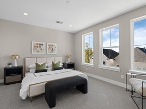 5822 & 5824 Highland Sun Lane, Houston TX 77091