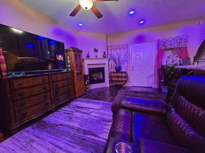 8161 Snowden Street, Houston TX 77028