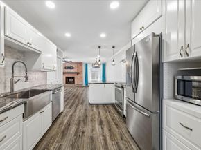 1635 W Sam Houston Parkway S, Houston TX 77042