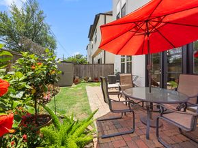 1616 Wrenwood Lakes, Houston TX 77043