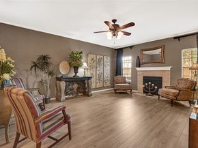 9800 Pagewood Lane 2703, Houston TX 77042