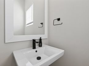 7706 Kivu Lane, Houston TX 77055