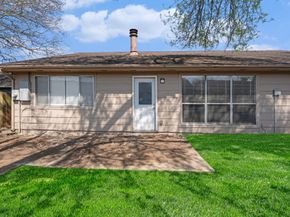 1826 Pilgrims Point Drive, Friendswood TX 77546