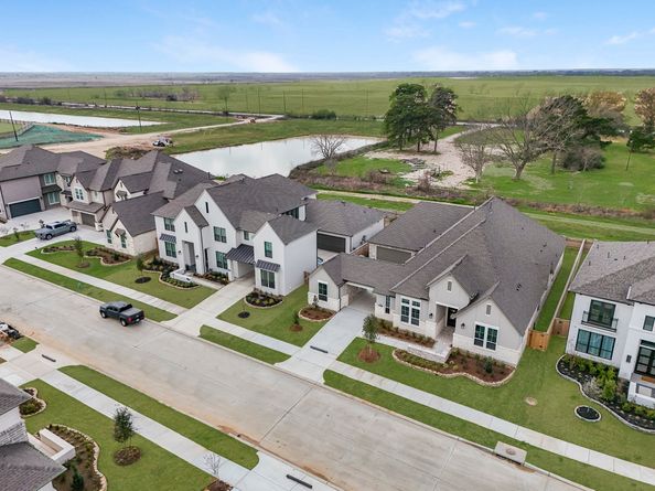 10827 Rosary Pea Lane, Cypress TX 77433