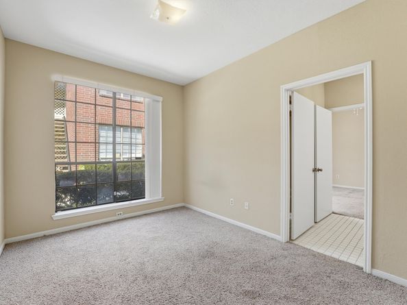 8055 Cambridge Street 5, Houston TX 77054