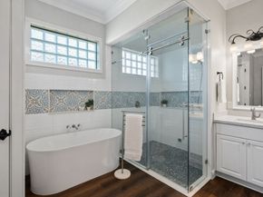 8830 Cross Country Drive, Houston TX 77346
