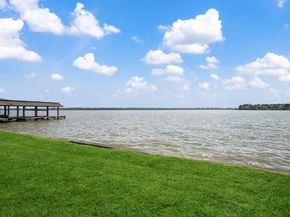 8830 Cross Country Drive, Houston TX 77346