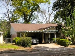 7613 Parker Road, Houston TX 77016
