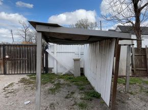 6201 Saint Augustine Street, Houston TX 77021