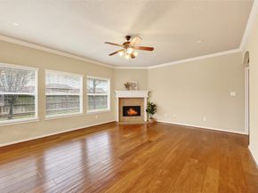 9611 Mammoth Springs Court, Houston TX 77095