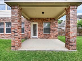 9611 Mammoth Springs Court, Houston TX 77095
