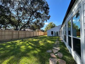 11923 Riverview Drive, Houston TX 77077