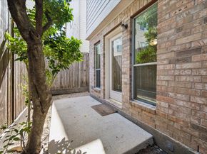 2915 Jackson Street, Houston TX 77004