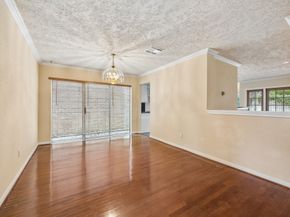1607 Beaconshire Road, Houston TX 77077