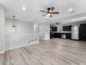 2 Ground Brier Court, The Woodlands TX 77381