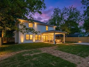 8012 Gault Street, Austin TX 78757