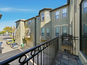 5525 Kiam Street C, Houston TX 77007